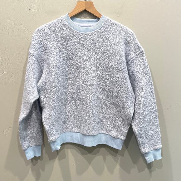 Outdoor Voices MegaFleece Oversized Crewneck Sweatshirt Light Blue - Size: Small - Picture 1 of 5